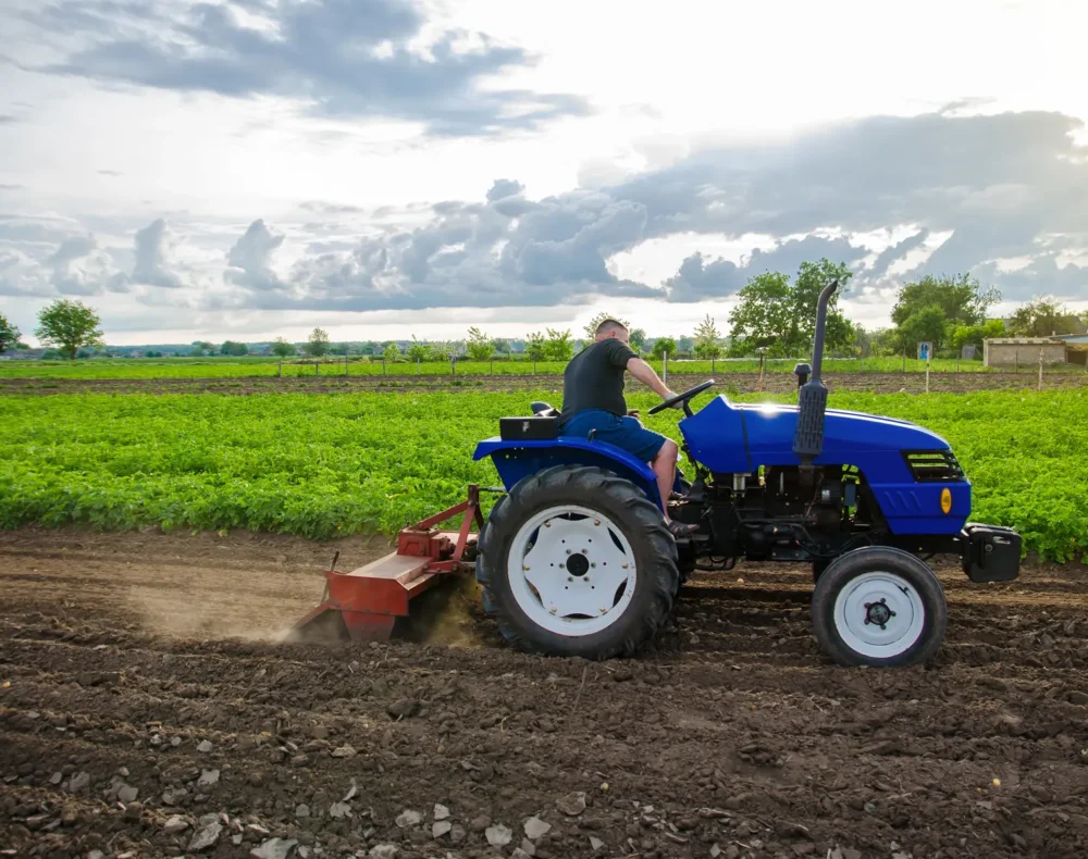 a-farmer-on-a-tractor-mills-and-cultivates-an-agri-2025-03-18-18-07-40-utc-ezgif.com-resize a-farmer-on-a-tractor-mills-and-cultivates-an-agri-2025-03-18-18-07-40-utc-ezgif.com-resize